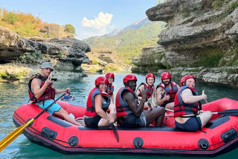 Permet: Rafting im Vjosa River National Park und heiße Quellen