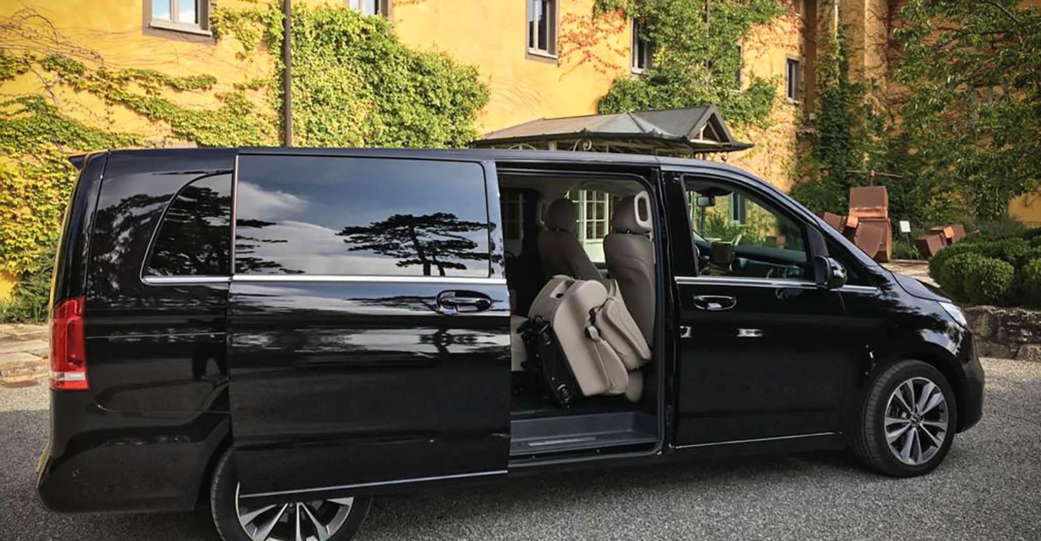 Vanaf de luchthaven van Napels, Privé-transfer naar de kust van Amalfi - Hizvo