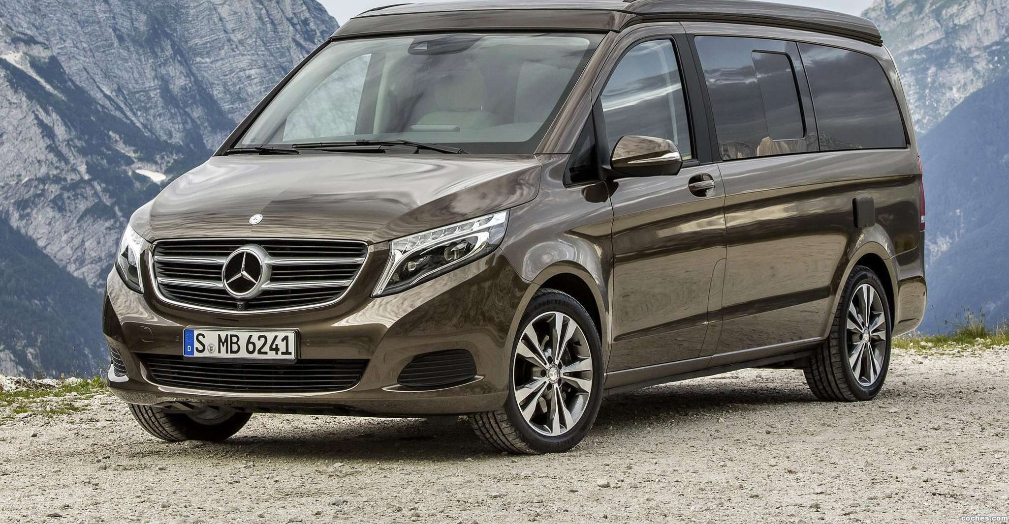 Vanaf de luchthaven van Napels, Privé-transfer naar de kust van Amalfi - Hizvo