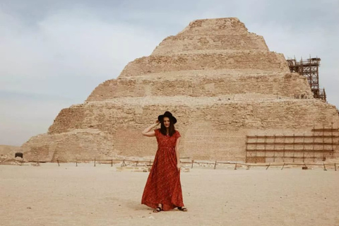 Cairo: Sakkara and Memphis 4Hours Private Tour With transferPrivate Tour including Transfers, Ita Guide and Entrance