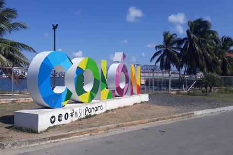Colon: Private Tour Panama Canal Locks & San Lorenzo Fort