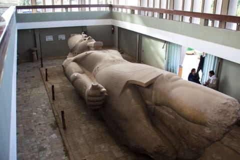 Cairo: Pyramids, Memphis, Dahshur & Sakkara Private Day Tour