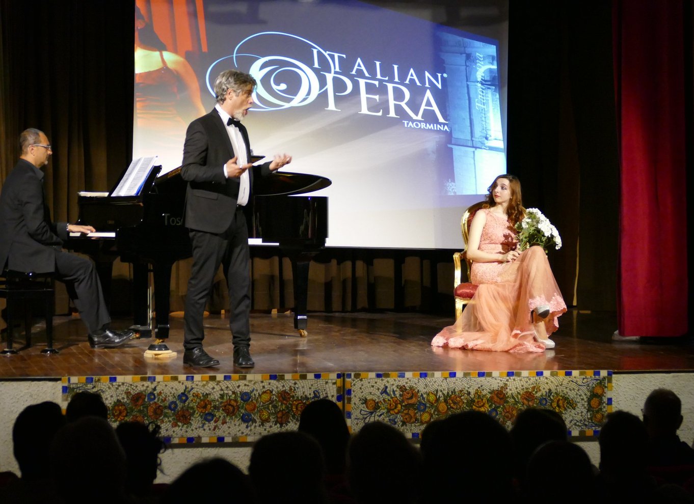Taormina: Operaforestilling i Nazarena-teatret