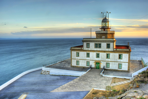 Passeio de um dia saindo de Santiago: Finisterra e Costa da MortePasseio de um dia a partir de Santiago: Finisterra e Costa da Morte