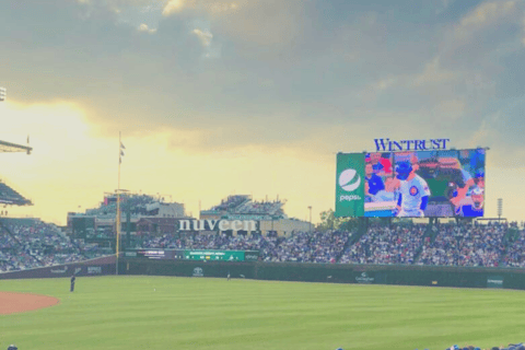 Chicago: Chicago Cubs Baseball Game Ticket at Wrigley Field Premium Seating