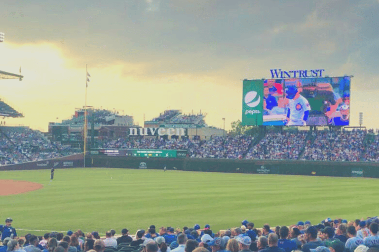 Chicago: Chicago Cubs Baseball Game Ticket at Wrigley Field Premium Seating
