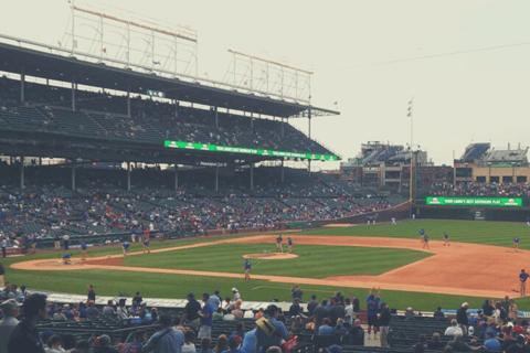 Chicago: Chicago Cubs Baseball Game Ticket at Wrigley Field Premium Seating