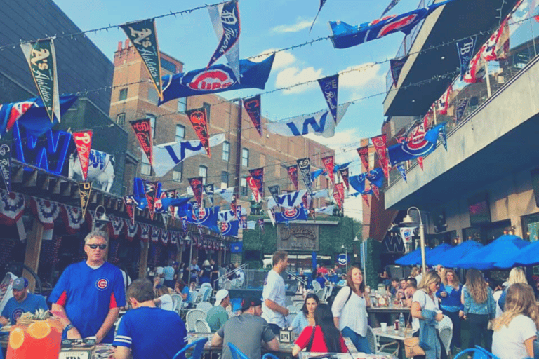 Chicago: Chicago Cubs Baseball Game Ticket at Wrigley Field Premium Seating