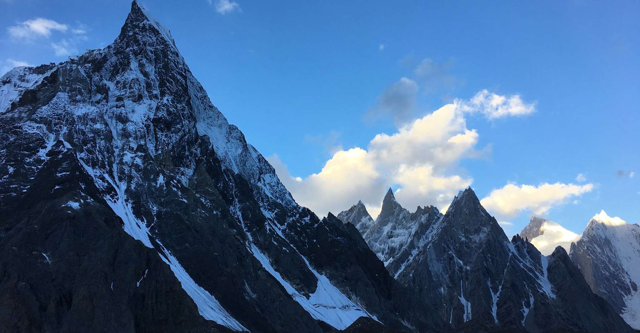 从伊斯兰堡,19日K2基地营地卡拉科拉姆特雷克 - Hizvo