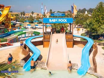 Corfú: Entrada al Parque Acuático Aqualand y Traslado Opcional