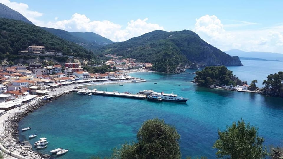 Van Corfu Dagtrip naar Parga en Paxos per boot met transfer GetYourGuide