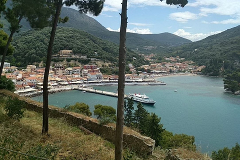 De Corfu: viagem diurna a Parga e Paxos de barco com traslado