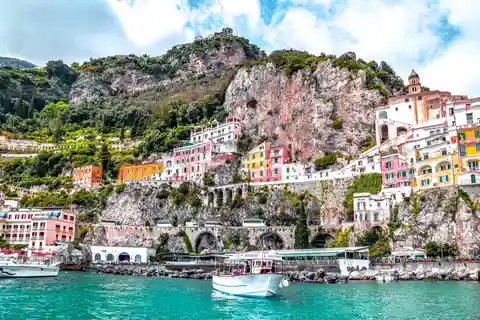 From Sorrento: Boat Trip with Stops in Amalfi and Positano