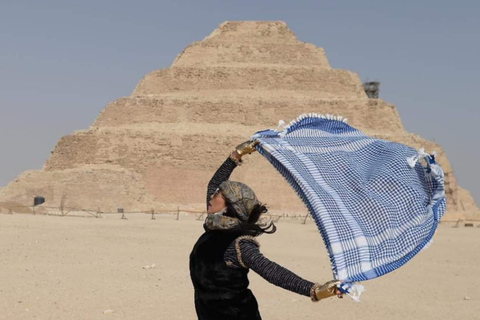 Il Cairo: Tour privato di un giorno delle Piramidi di Giza, Sakkara e Dahshur