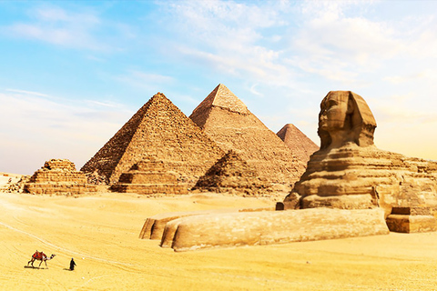 Cairo: Giza Pyramid Complex and National Museum Guided TourPrivate Tour including Transfers, Guide, Lunch, and Entrance