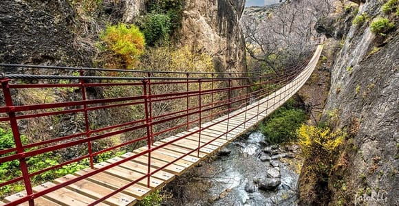Granada: Guided Day Hike in Los Cahorros de Monachil