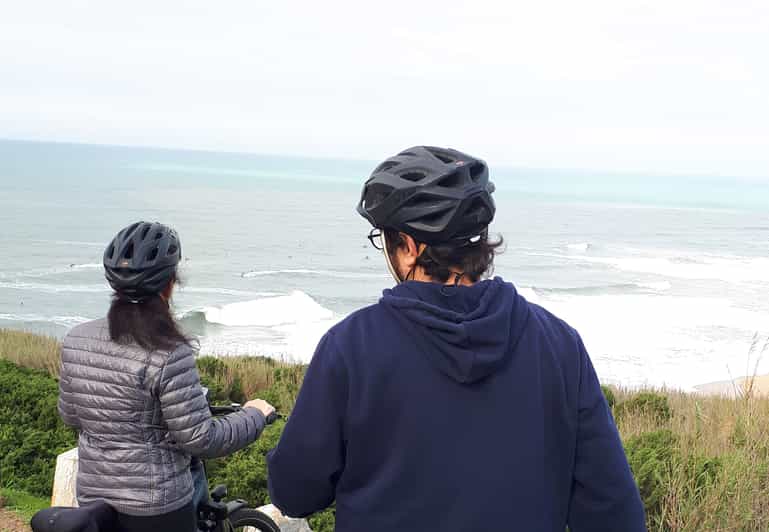 Nazaré: Tour guidato in E-Bike delle Spiagge di Nazaré