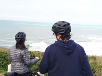 Nazaré: Beaches of Nazaré Guided E-Bike Tour