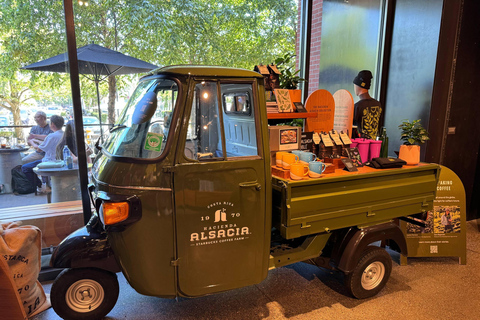 Seattle: City Highlights & Snoqualmie Falls Small-Group Tour Seattle City Highlights Tour