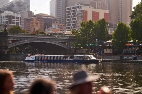Melbourne: 2-Hour City Highlights River Cruise