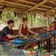 Hoi An: Grandma's Home Cooking Class with Market Tour Hoi An: Grandma's Home Cooking Class with Market Tour