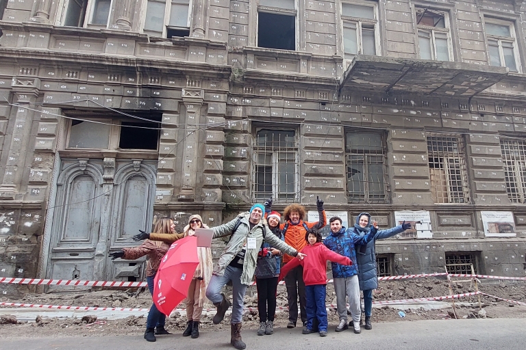 Yerevan: Highlights and Culture Walking Tour with Tastings