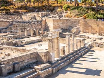 Rhodes: Kamiros, Monolithos and Lindos Village Guided Tour