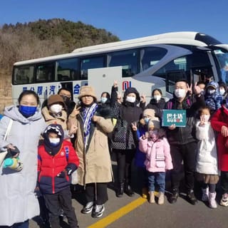 From Beijing: Return Bus Transfer to Badaling Great Wall