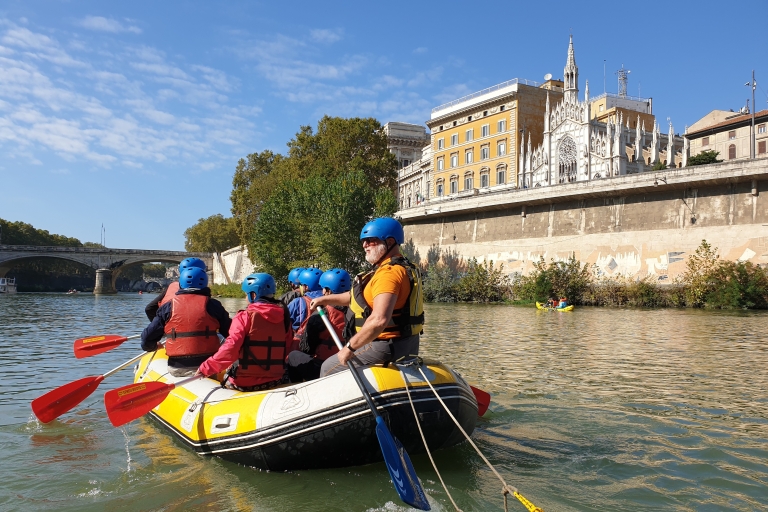 Rome : Tour de rafting urbain sur l'île du Tibre avec une pizza locale