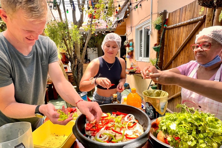 Salvador: clase de cocina baiana con visita al mercado y almuerzo