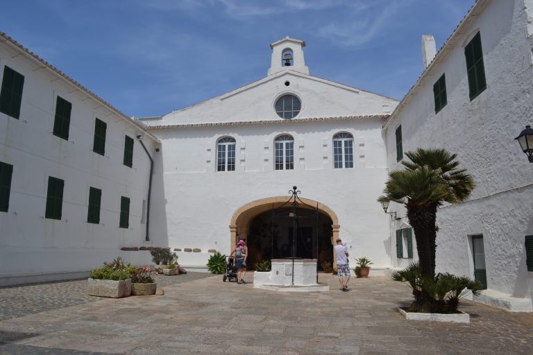 Menorca: Tour Ciutadella, Fornells, Monte Toro, Torralba Guided Tour in French