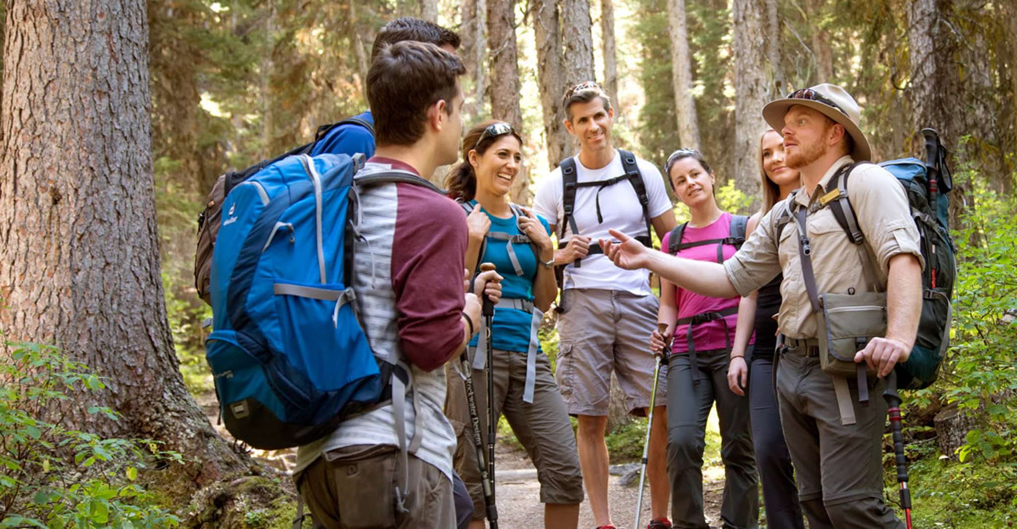 From Rome, Via Sacra Romana and Lakes Hiking Tour with Pasta - Hizvo