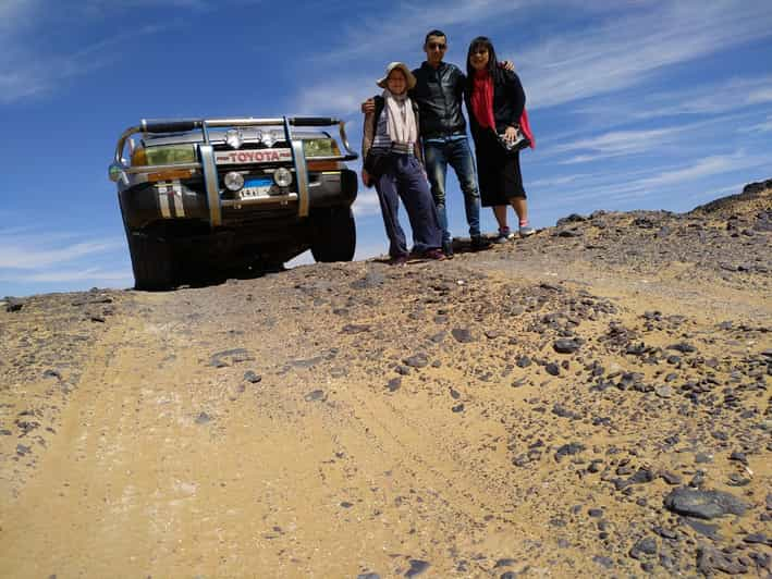 El Cairo Excursión De 2 Días Por El Desierto Blanco Y El Oasis De Bahariya Getyourguide 