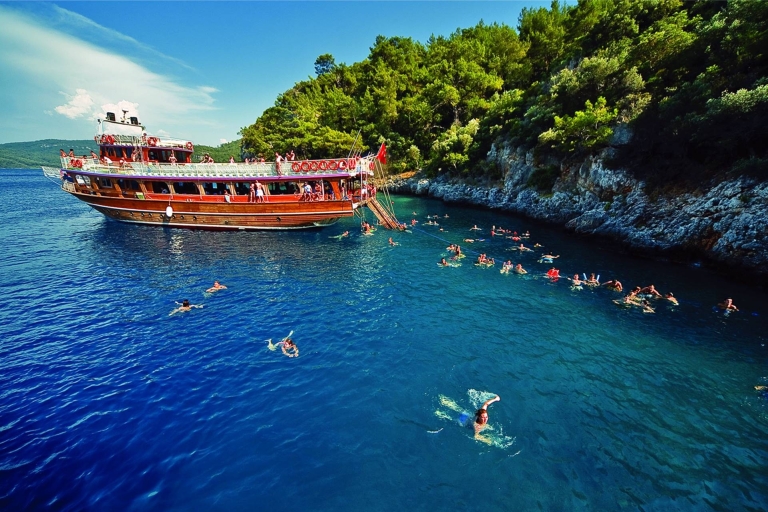 Marmaris: All Inclusive Boat Trip Unlimited Soft Drinks Package With Hotel Transfer