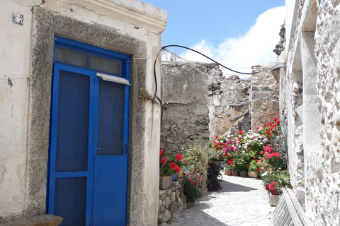 Ierapetra: Körning med Jeep i östra KretaJeeptour: Njut av östra Kretas skönhet på en halv dag.