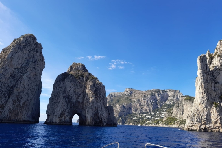 Capri on boat small groups from Salerno