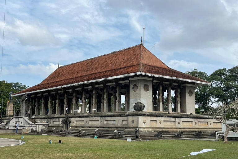 Colombo: Tour guidato della città con biglietti d&#039;ingresso