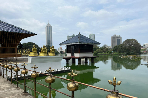 Colombo City Tour with Historical Places ( All Inclusive ) Colombo City Tour with High-Tea