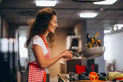 Santorini: Clase de cocina con un chef en la cervecería Ftelos