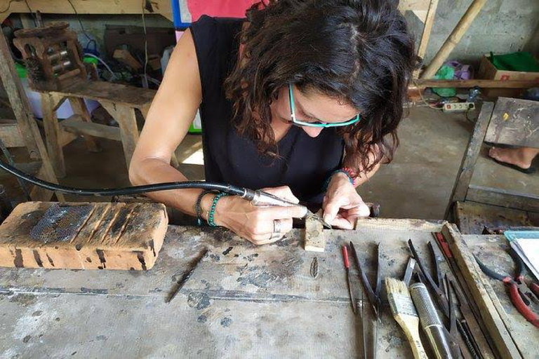 Jewelry making class in Ubud Standard Option