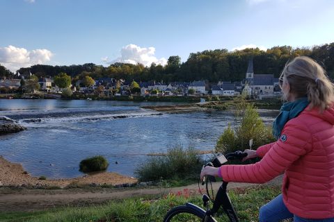 From Villesavin: Full Day Guided E-bike Tour to Chambord