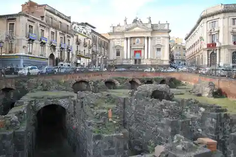 Tour a piedi dei sotterranei e del cibo di strada
