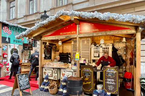 Budapeste: Passeio guiado a pé pelo Mercado de Natal com degustaçõesBudapeste Wonderland - Excursão ao mercado de Natal com guloseimas