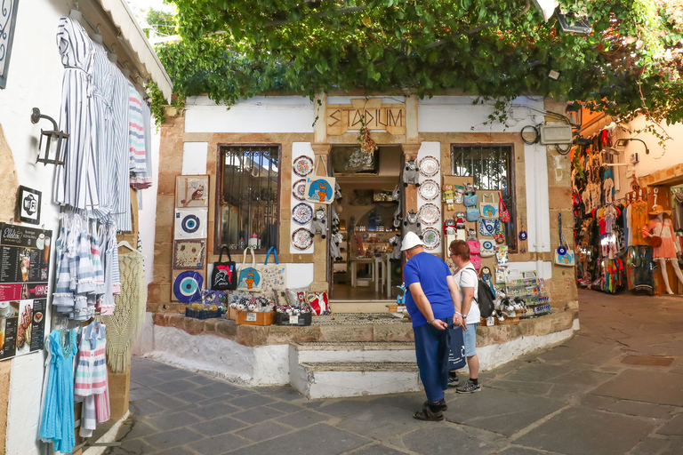 Desde la ciudad de Rodas: excursión nocturna a Lindos