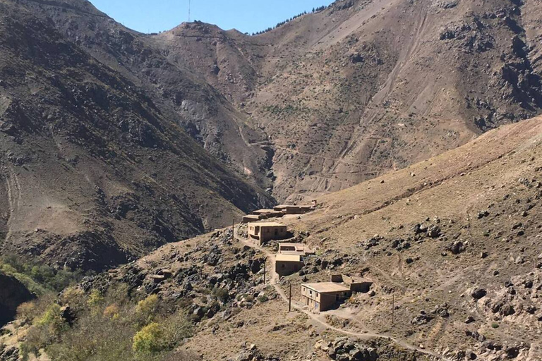 De Marrakech: excursion d'une journée à vélo guidée dans les montagnes de l'Atlas