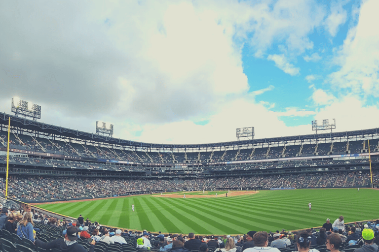 Chicago: Chicago White Sox Baseball Game TicketPremium-sittplatser