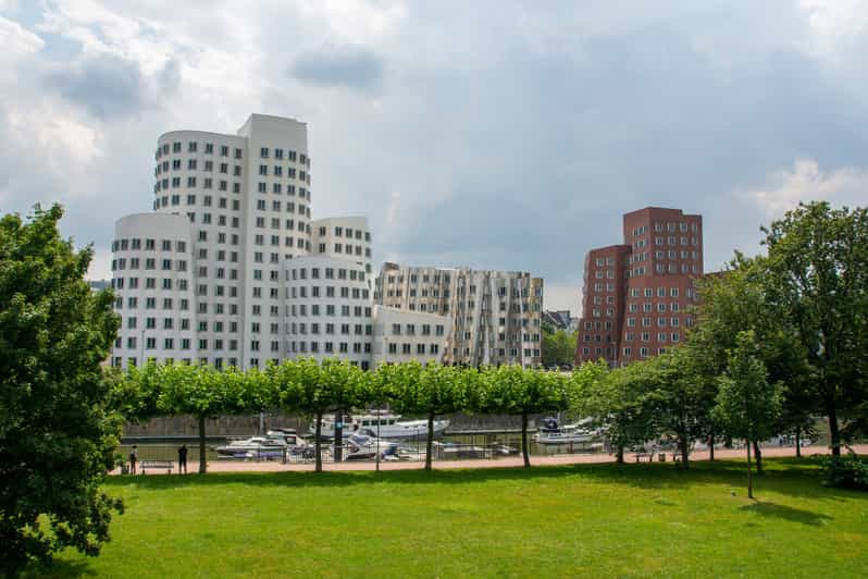 Dusseldorf Düsseldorf in 120 minutes (English) GetYourGuide