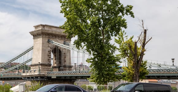 Budapest: Private Transfer to/from Budapest Airport