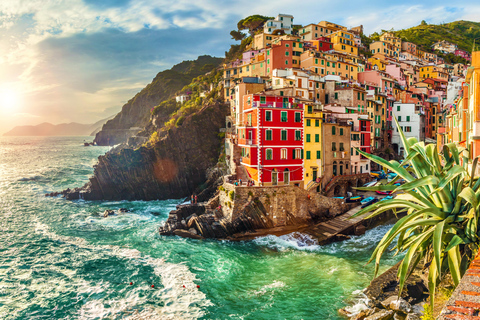 From Florence: Cinque Terre &amp; Pisa Leaning Tower Day Tour