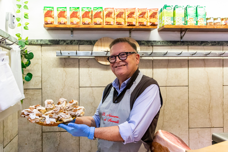 Roma: Tour gastronômico no crepúsculo do Trastevere com degustação de vinhosRoma: Crepúsculo Trastevere Food Tour com degustação de vinhos